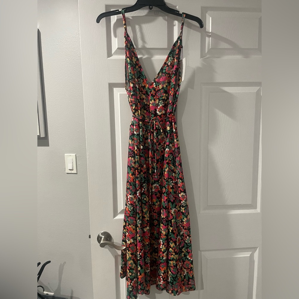 Hannah Midi in Casablanca - never worn , new with tags - Picture 5 of 5